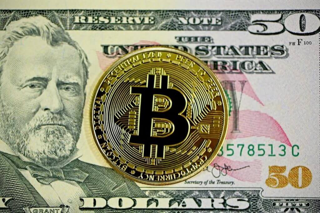 bitcoin vs usa dollar